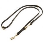 Guinzaglio allungabile in pelle con 2 moschettoni per cane