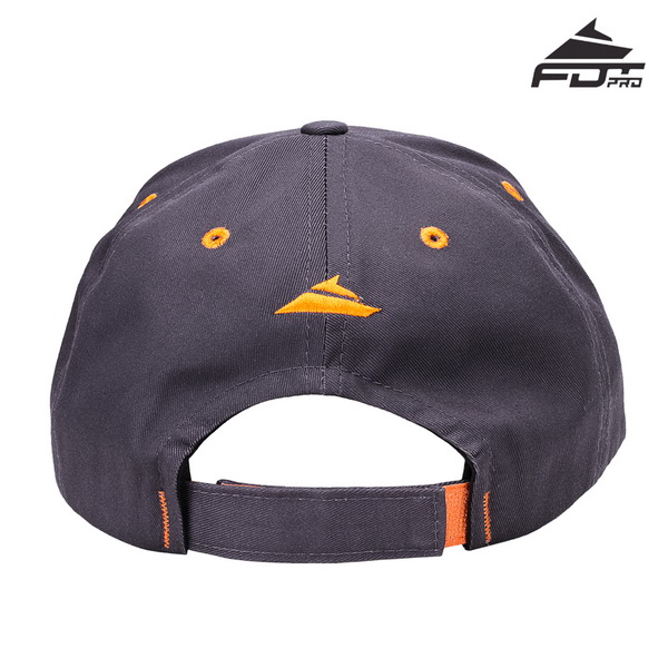 Cappello grigio-arancione per sport