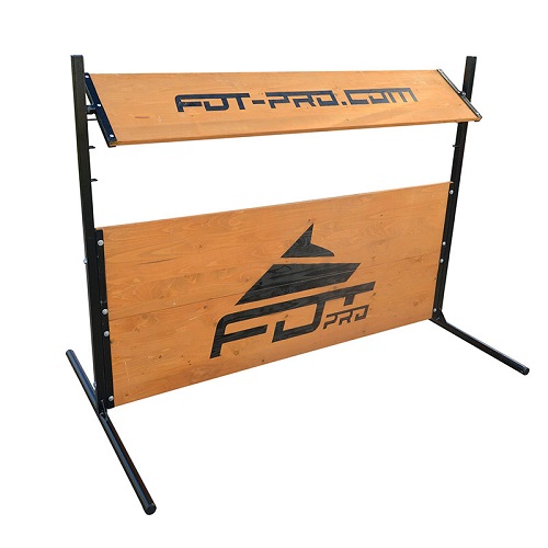 Barriera montante in legno sintetico con altezza regolabile "OVERCOME"